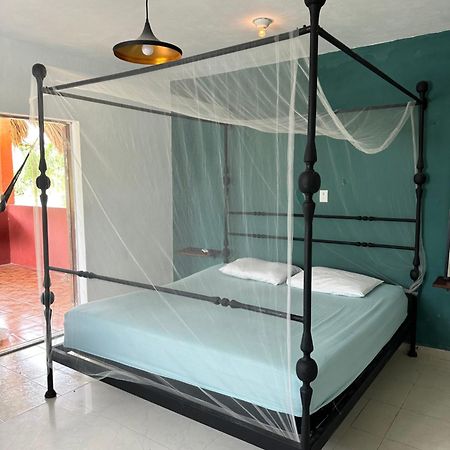 Black Jaguar Hostel Bacalar Zewnętrze zdjęcie