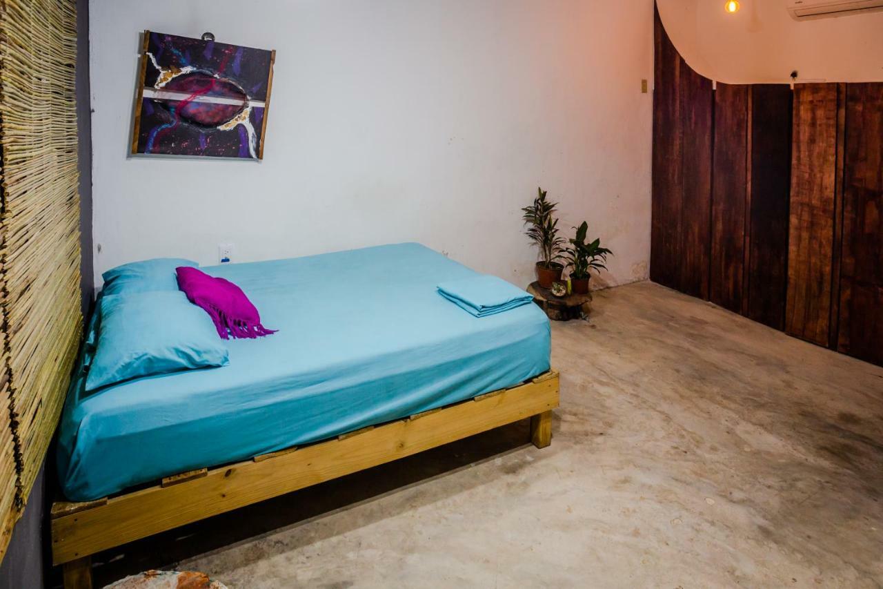 Black Jaguar Hostel Bacalar Zewnętrze zdjęcie